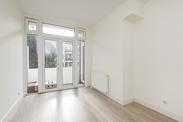 Medium property photo - Vier Heemskinderenstraat 186, 2531 CH Den Haag